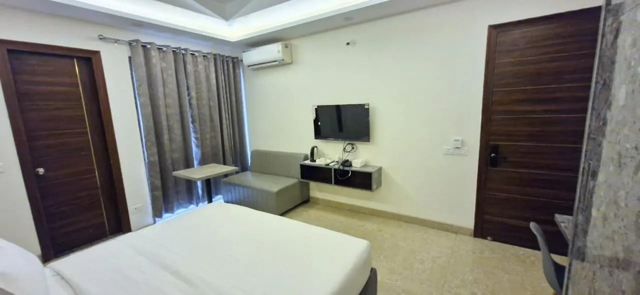 Comfort N Stay Inn Suites Gurgáon